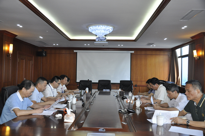 省供銷社紀(jì)檢組長鄭恢先到集團(tuán)公司調(diào)研指導(dǎo)工作