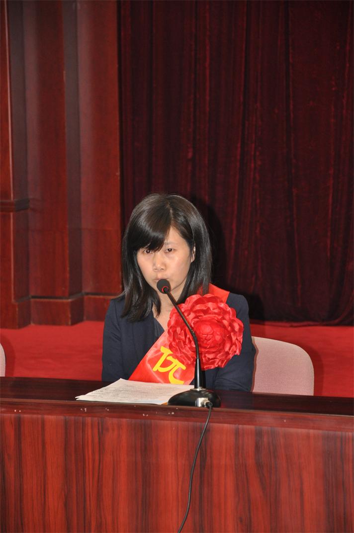 揮灑青春在農資  樂于奉獻創(chuàng)佳績——記省農資集團廈門公司優(yōu)秀員工官燕