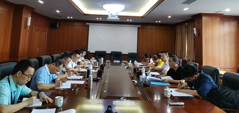省供銷社占飛豹副主任到集團公司開展主題調研