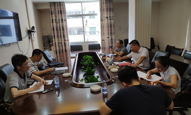 省供銷社占飛豹副主任到集團公司開展主題調研