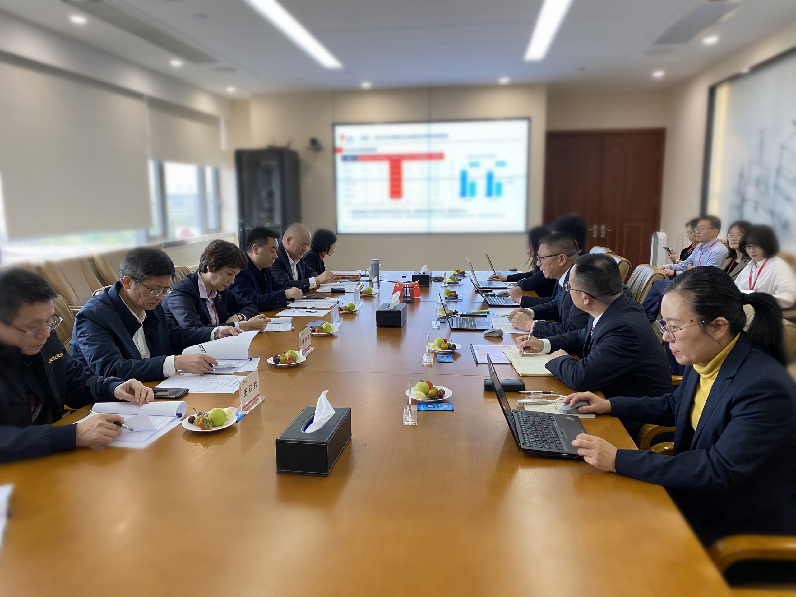 集團(tuán)公司領(lǐng)導(dǎo)出席廈門象嶼龍得寶公司2020年度董事會(huì)