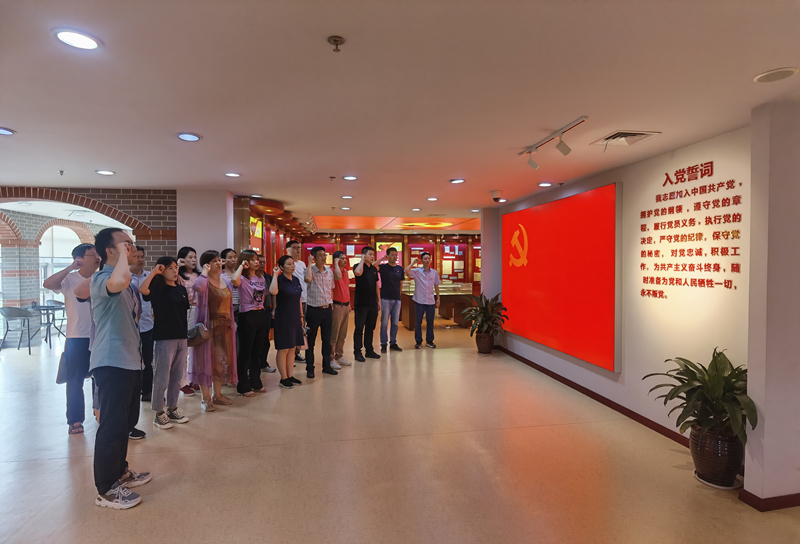 省福農(nóng)集團(tuán)公司開展黨史學(xué)習(xí)教育主題黨日活動(dòng)