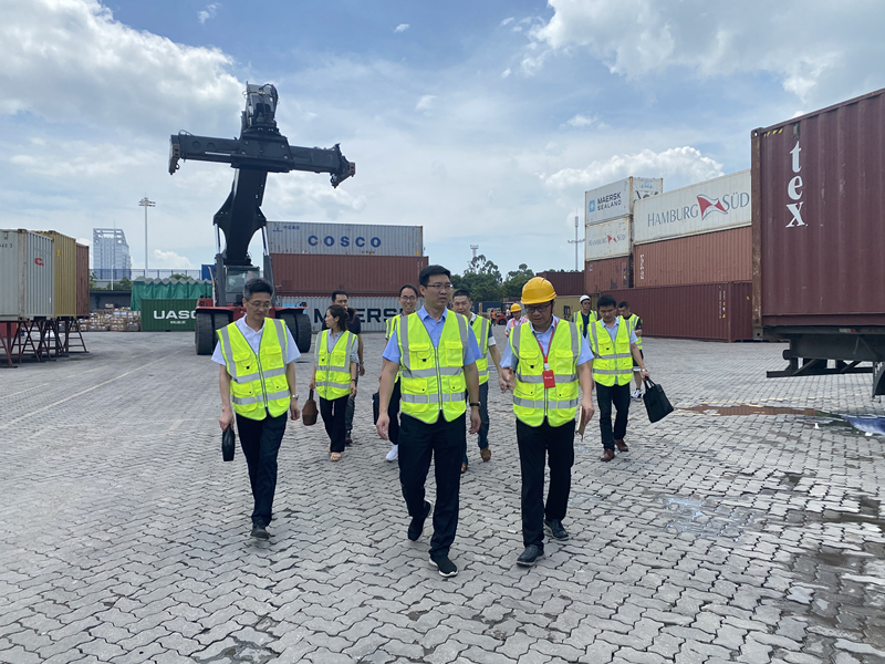 集團公司領導到閩西公司、廈門公司檢查指導企業(yè)黨建和農資供應服務工作