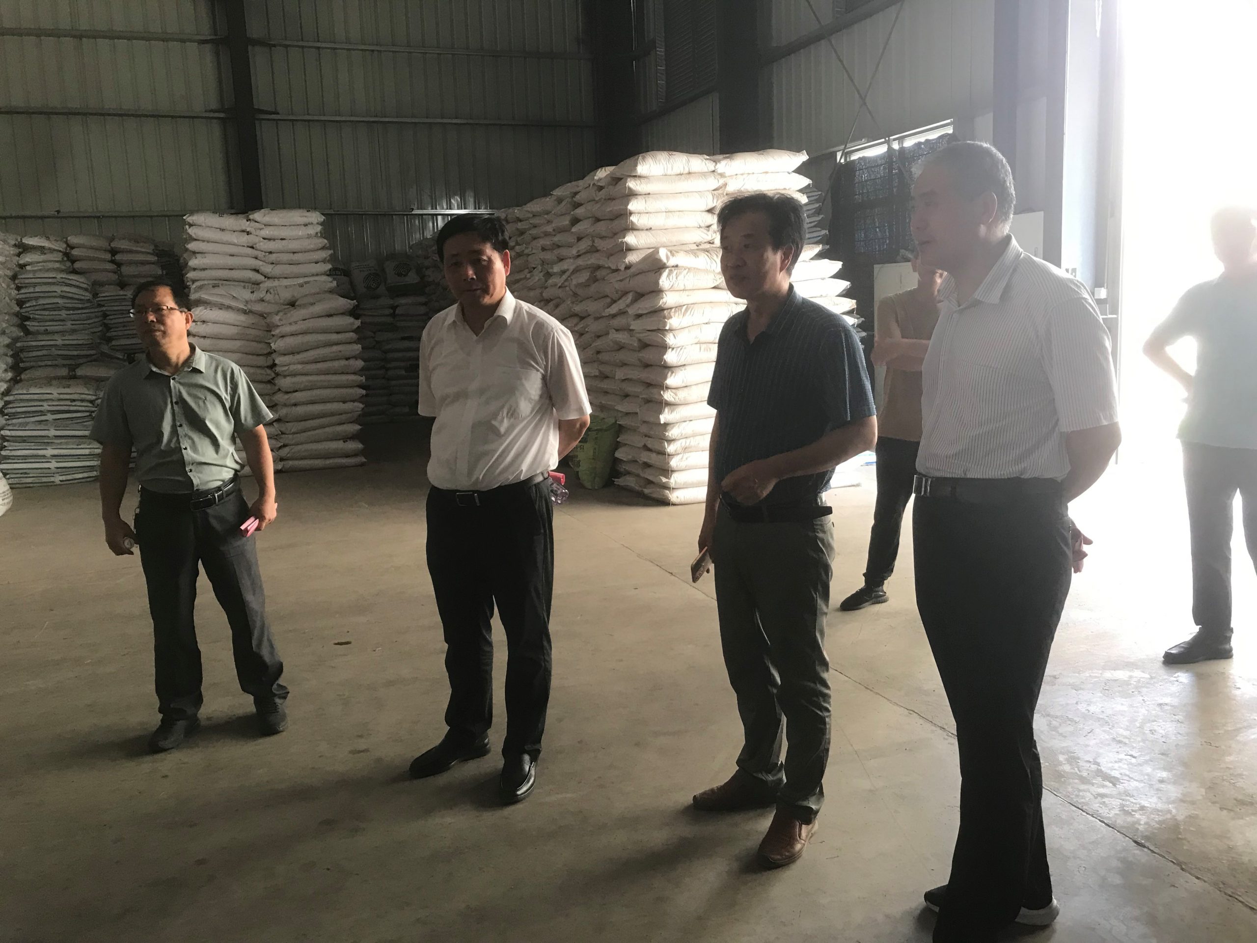 省供銷社一級巡視員鄭恢先到福農(nóng)嘉禾公司調(diào)研農(nóng)業(yè)社會化服務(wù)工作